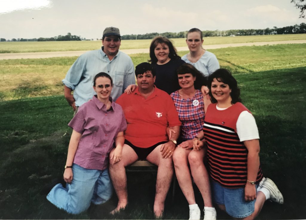 My dad and step-mom, Janna, and my siblings Christy, Robb, Laura, and Brendi. 