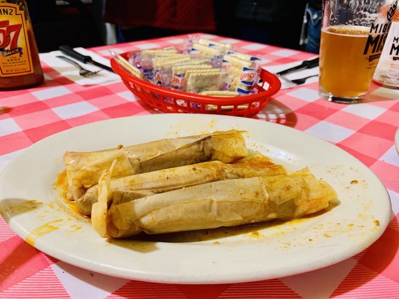 Doe's Eat Place tamales