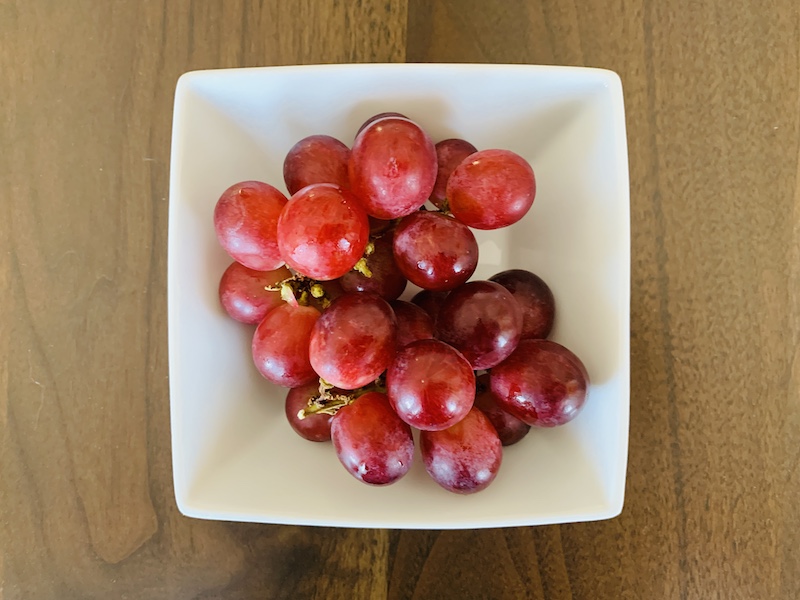 What I eat on Noom grapes