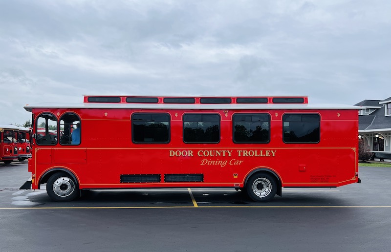 Door county trolley dining car